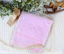 Load image into Gallery viewer, Heirloom Baby Quilts