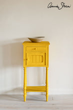 Load image into Gallery viewer, Annie Sloan Chalk Paint, Tilton