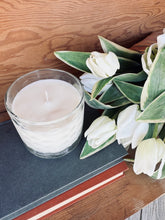 Load image into Gallery viewer, Honeycomb Glass Jar Candle
