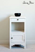 Load image into Gallery viewer, Annie Sloan Chalk Paint, Pure
