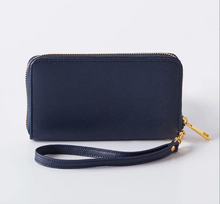 Load image into Gallery viewer, Vegan Leather Wristlet
